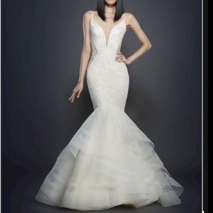 Lazaro original Mermaid/flare sample wedding dress, size 2– never worn